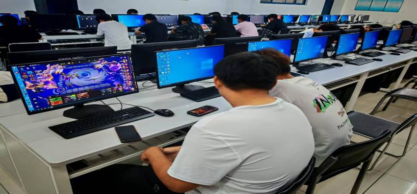 计算机协会 计算机软硬件开发的引擎与纽带